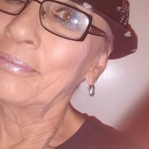 Meet your Posher, Jo ann